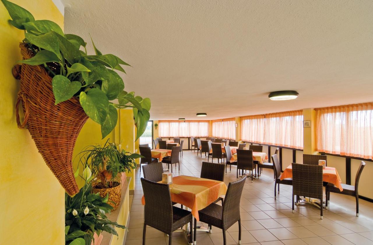 Little Hotel Cesenatico Exterior foto